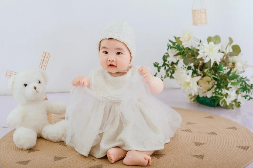 广州代怀试管生子四个月宝宝感冒发烧