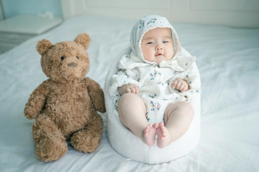 广州代怀试管生子宝宝四个月奶量标准值