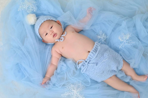 广州代怀试管生子宝宝什么时候长牙正常
